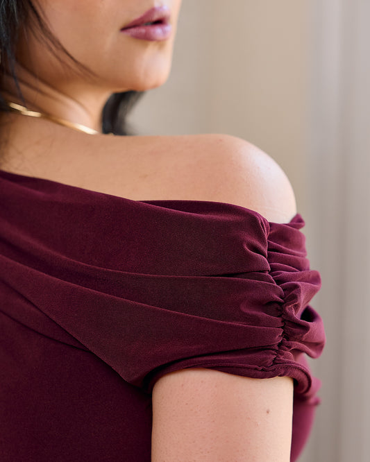 Draped Midi Dress – Sculpted Minimal Elegance (D4216)